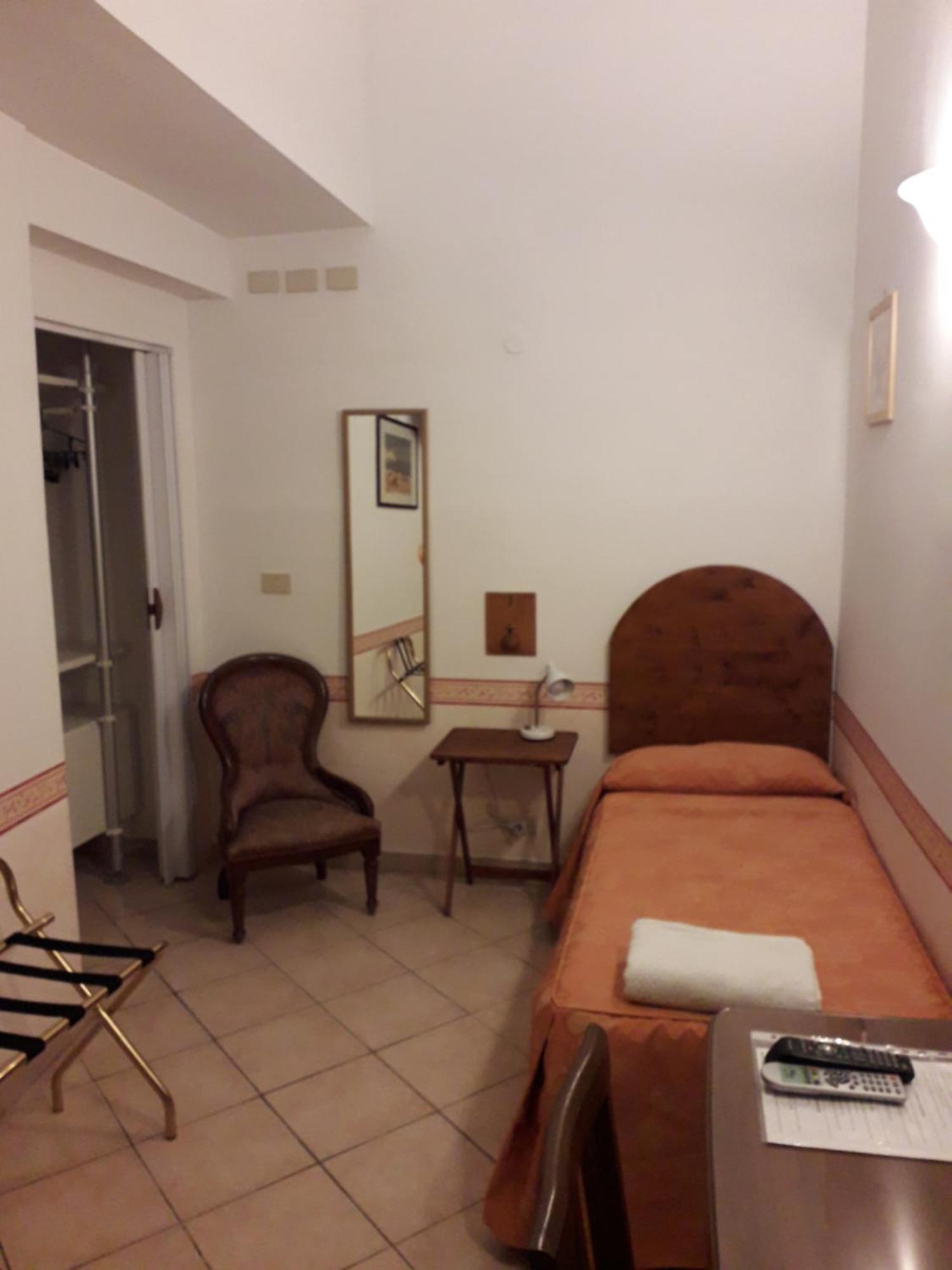 Affittacamere Casa Zavatti *